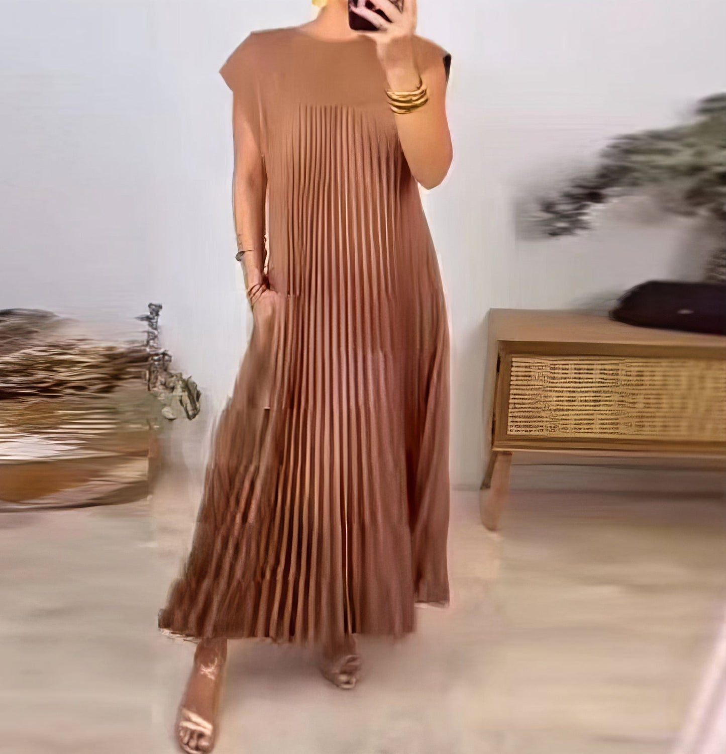 VESTIDO PLISADO SIN MANGAS