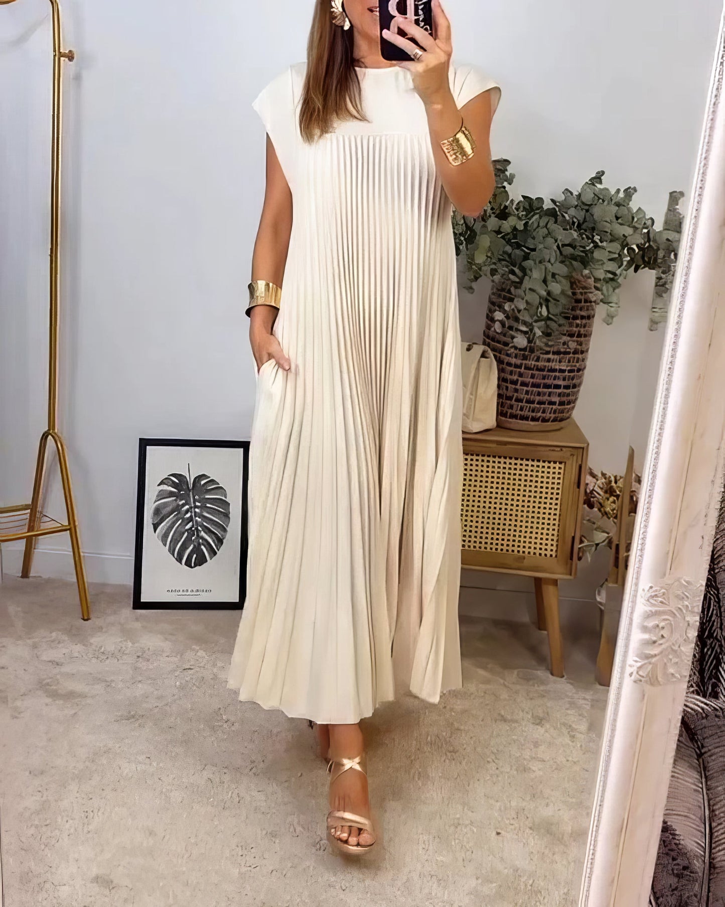 VESTIDO PLISADO SIN MANGAS