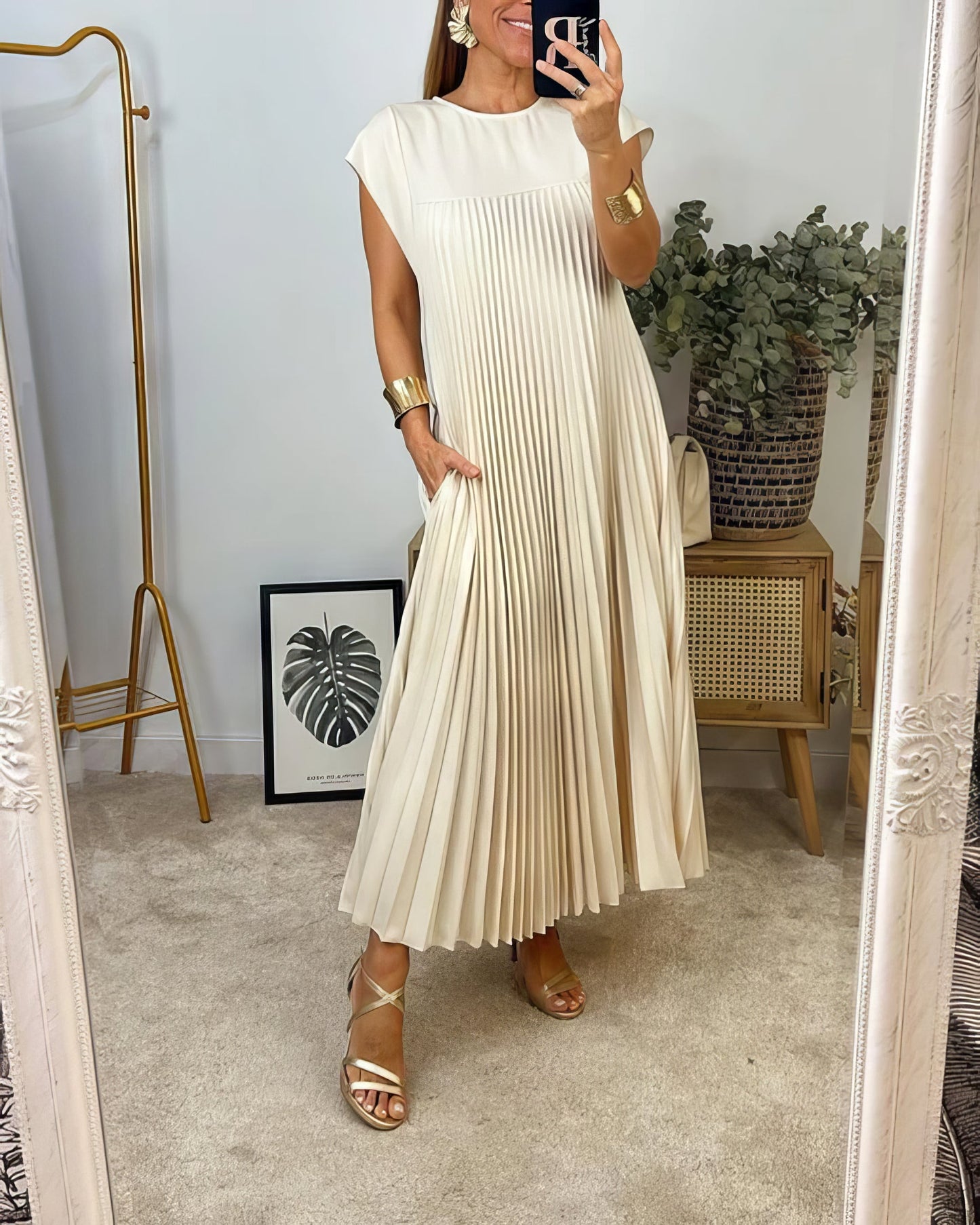 VESTIDO PLISADO SIN MANGAS