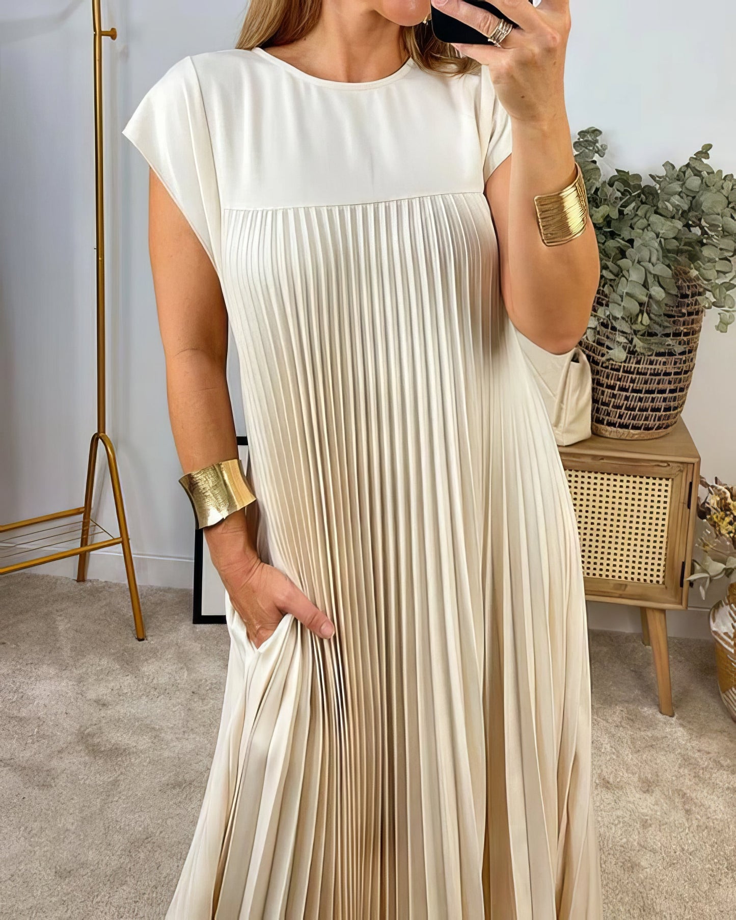 VESTIDO PLISADO SIN MANGAS